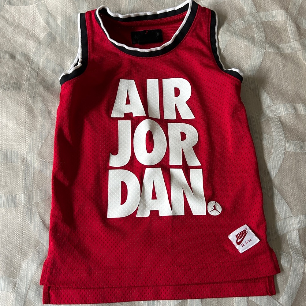 Bulls Air Jordan Jersey Barely worn